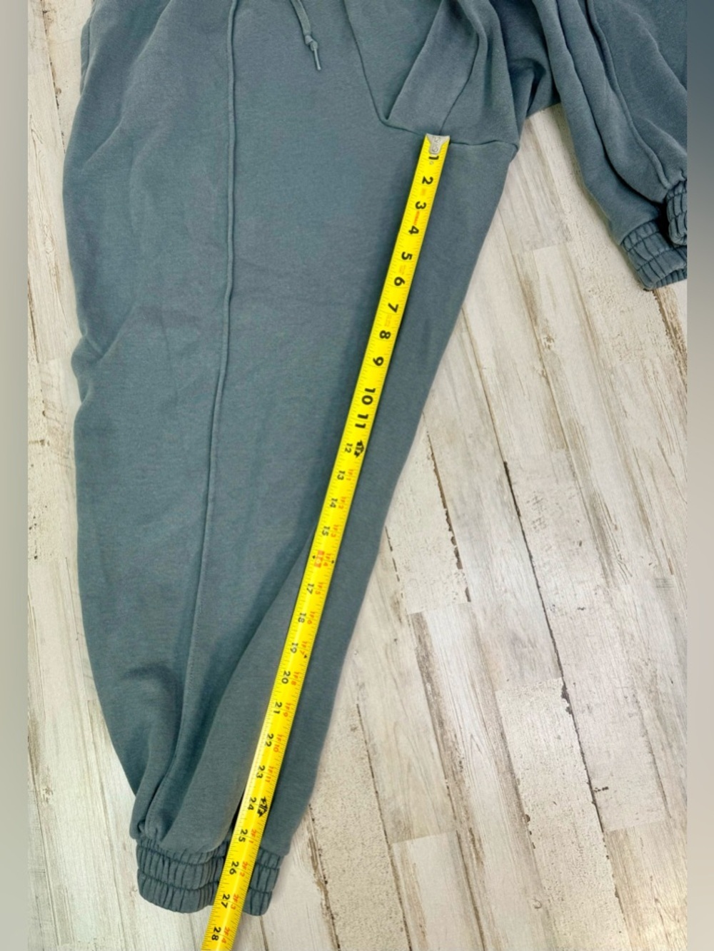 Adidas Women’s 1X Climalite Sweatpants Gray Elastic Waist - Picture 6 of 9